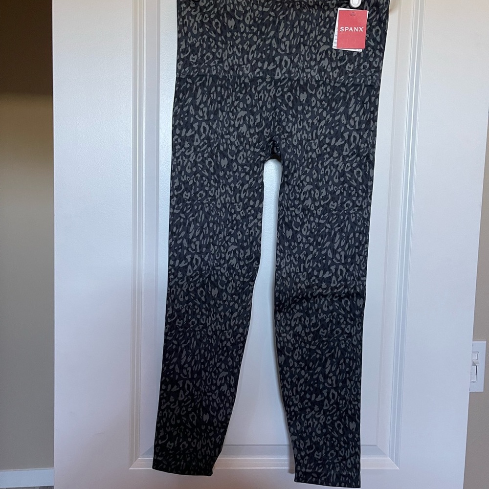 NWT spanx leggings